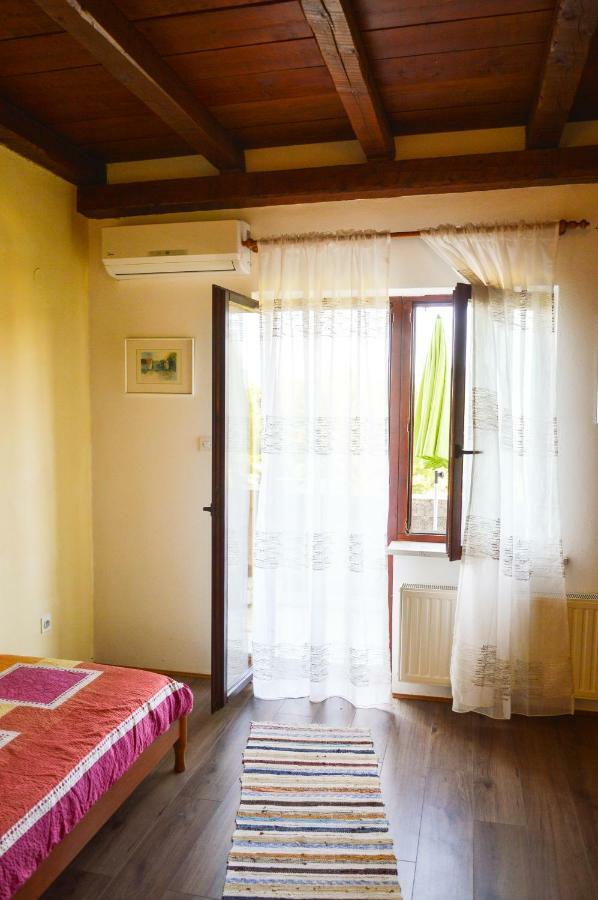 Apartment Zoja Pinezići Εξωτερικό φωτογραφία